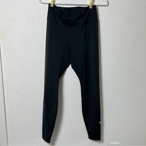 Nike One Dri-Fit Mid-Rise Leggings Medium